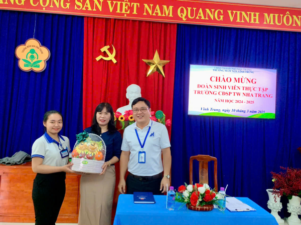 Tổng kết thực tập sinh viên Khóa 2022 (M27) và Khóa 2023 (M28), năm học 2024-2025