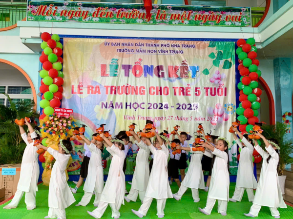 Lễ tổng kết - Lễ ra trường cho trẻ 5 tuổi năm học 2024-2025