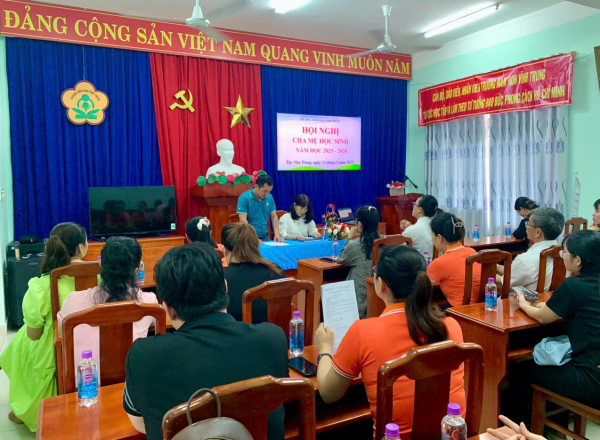 Hội nghị cha mẹ trẻ năm học 2025-2026