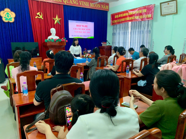 Hội nghị cha mẹ trẻ năm học 2025-2026