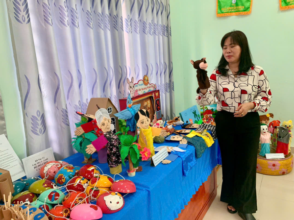 Hội thi đồ dùng dạy học và đồ chơi tự tạo năm học 2025–2026 