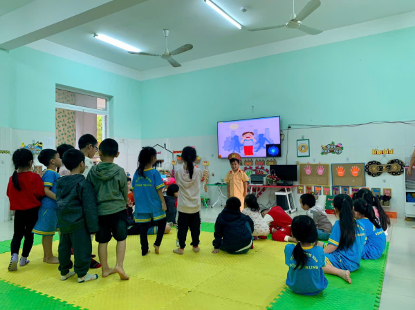  TỔ CHỨC SINH HOẠT CHUYÊN ĐỀ “GIÁO DỤC CẢM XÚC XÃ HỘI CHO TRẺ MẦM NON” NĂM HỌC 2025-2026