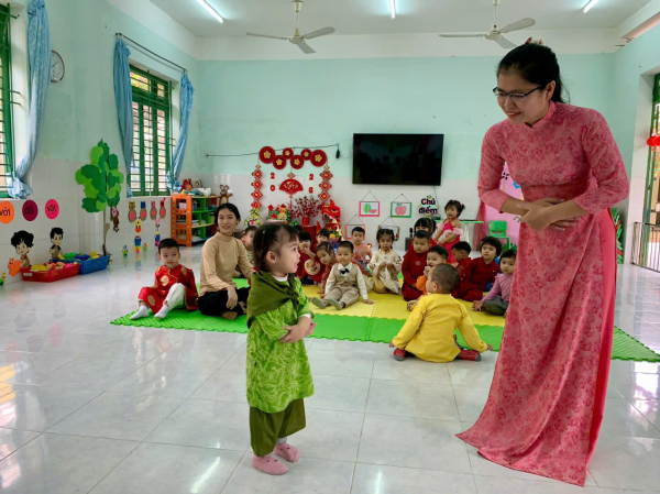  TỔ CHỨC SINH HOẠT CHUYÊN ĐỀ “GIÁO DỤC CẢM XÚC XÃ HỘI CHO TRẺ MẦM NON” NĂM HỌC 2025-2026