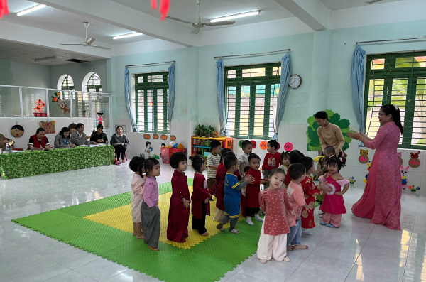  TỔ CHỨC SINH HOẠT CHUYÊN ĐỀ “GIÁO DỤC CẢM XÚC XÃ HỘI CHO TRẺ MẦM NON” NĂM HỌC 2025-2026