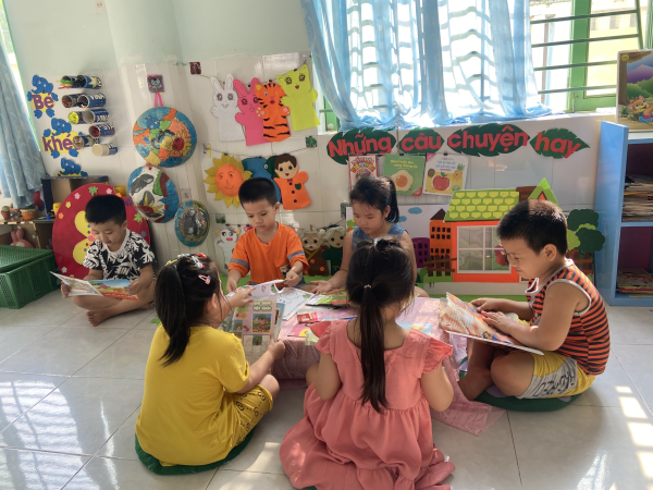 Hưởng ứng Ngày Sách và văn hóa đọc Việt nam năm 2023