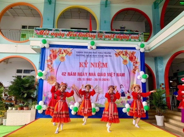 Kỷ niệm Ngày Nhà giáo Việt Nam 20/11/2024